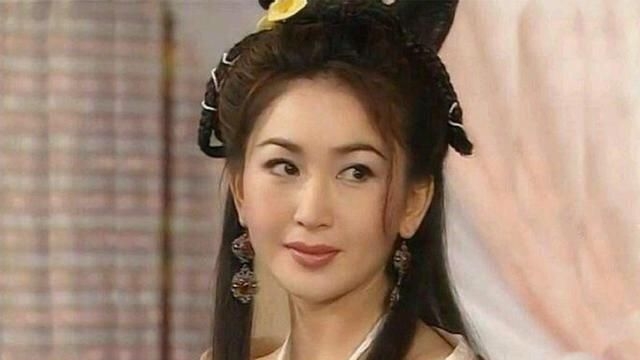 妲己的女明星,當中不乏大咖花旦如林心如﹑范冰冰﹑張馨予等。不過說到無法被打敗的經典,絕對非在劇集《封神榜》裡面令人印象深刻的溫碧霞!