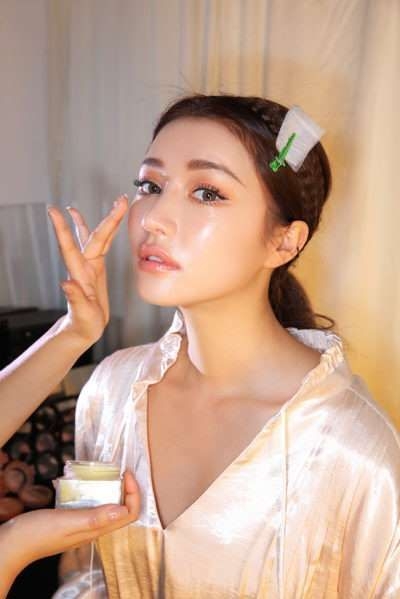 5款家用美容儀/美容機推介 在家做Facial保濕美白清潔急救肌膚