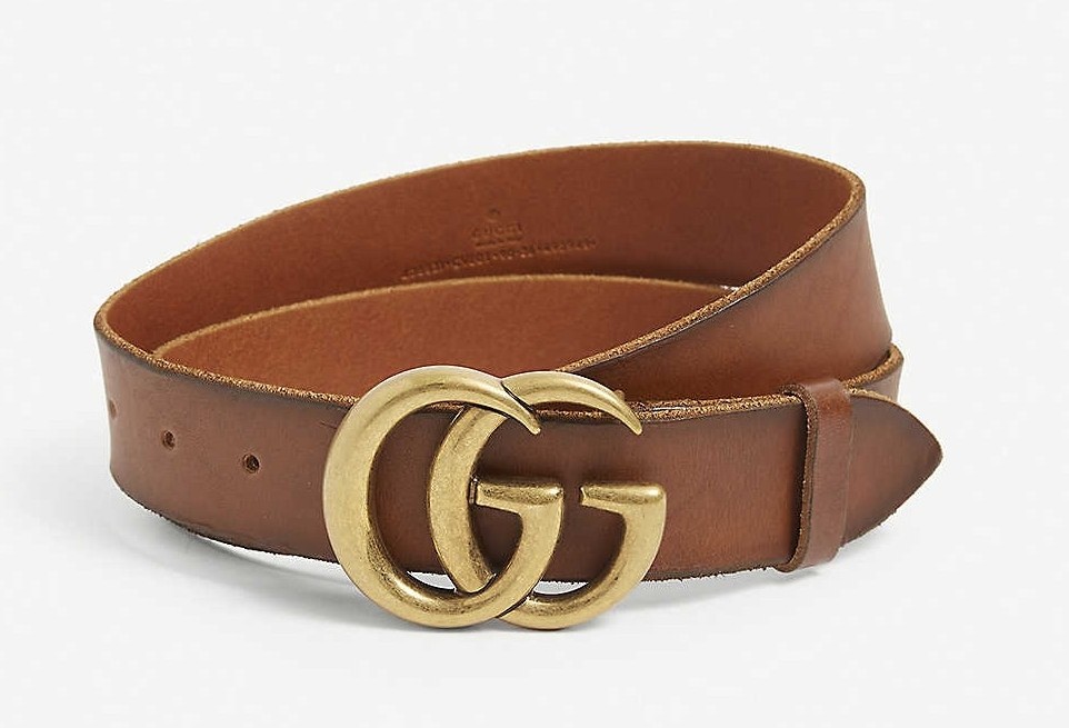 【情人節男朋友禮物2021】這款GUCCI的啡色皮帶，沒有太多的設計，中間以金屬色雙G logo打造而成，適合低調的男生