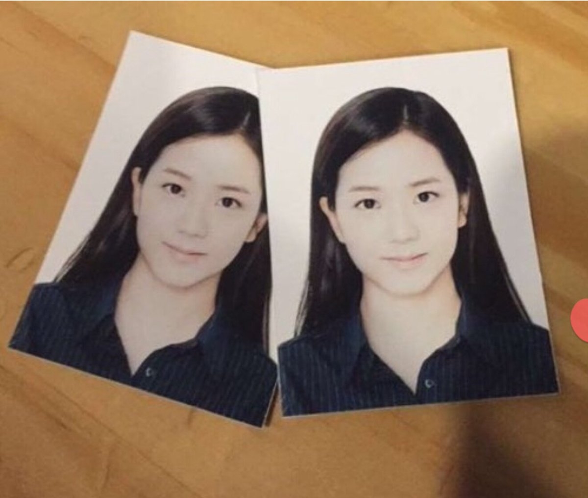 作為BLACKPINK門面擔當的Jisoo,絕對當之無愧!五官小巧且精緻,而且更帶有一種楚楚可憐的柔弱感,根本就是激發保護慾的存在啊!