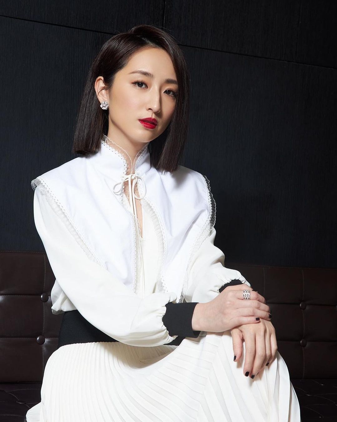 在此,亦希望這次柯佳嬿同樣能成功開導施柏宇走出陰霾。