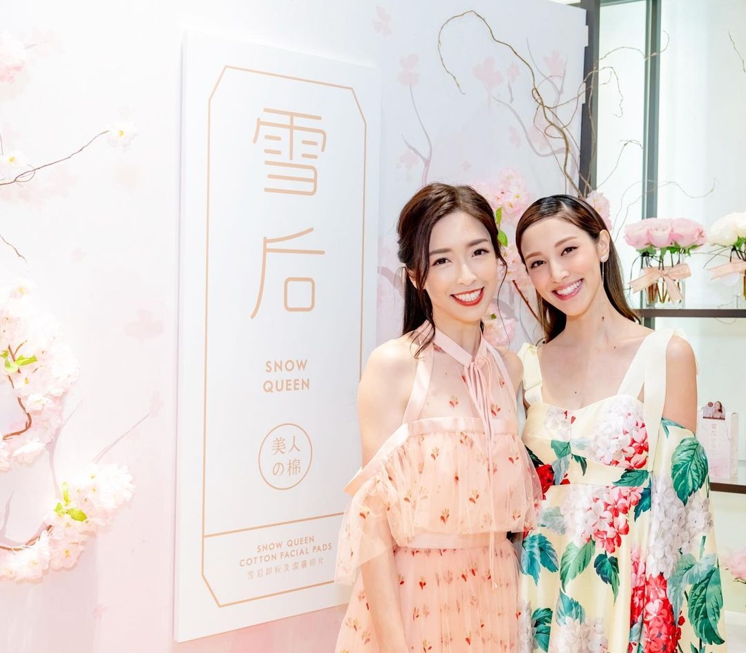 雪姨除了有自己拍YouTube,還有自己開設經理人公司,簽了不少香港人氣YouTuber,同時兼顧自己及旗下YouTuber的YouTube頻道
