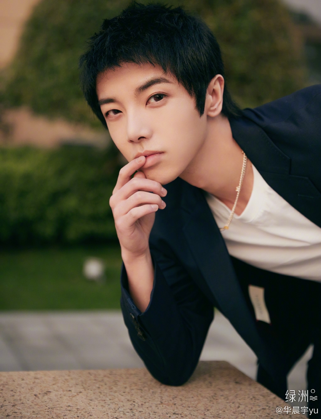 華晨宇張碧晨未婚生女搏嫁入豪門/華晨宇給2.4億安家費拒婚/新歡樊博藝