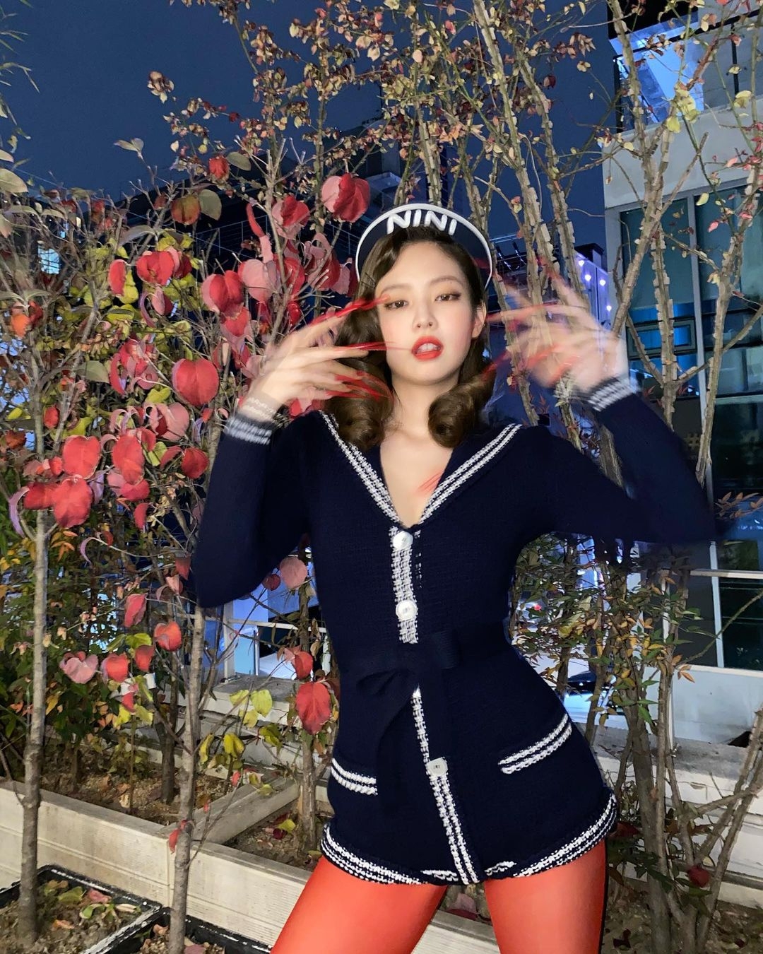 【GD Jennie戀情】和G-Dragon秘戀一年/內地網民反應兩極要求Jennie退團
