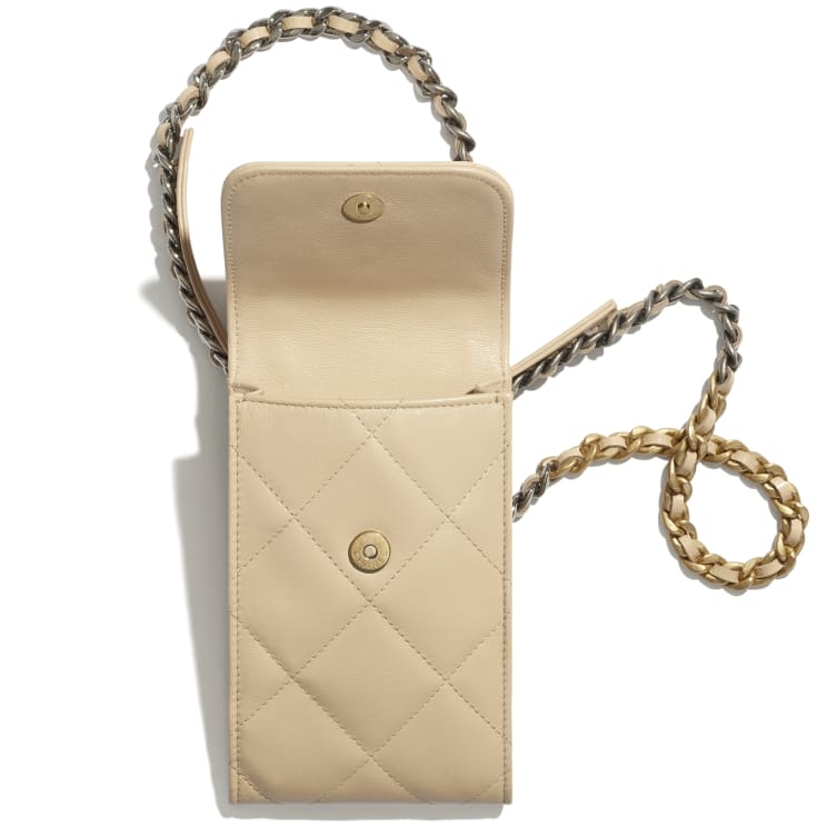 Chanel 19 鏈條手提電話套