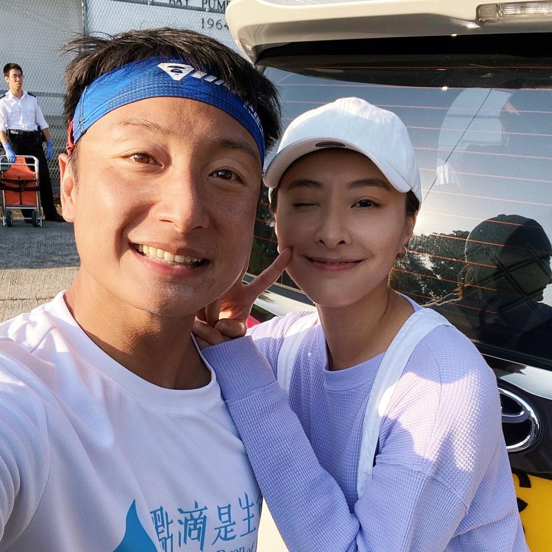 在情人節當天,方力申就有公開在其IG帖文留言稱:「Happy Valentine’s Day 」,同時還附上了3個心心emoji