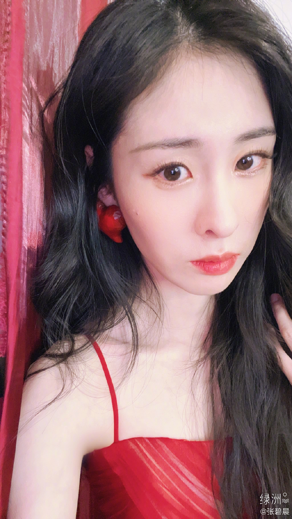 華晨宇張碧晨未婚生女搏嫁入豪門/華晨宇給2.4億安家費拒婚/新歡樊博藝