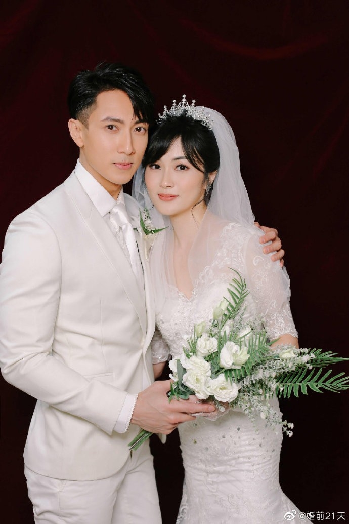 吳尊與老婆林麗吟相戀25週年紀念/對妻子一見鍾情/網民翻舊帳隱婚扮單身