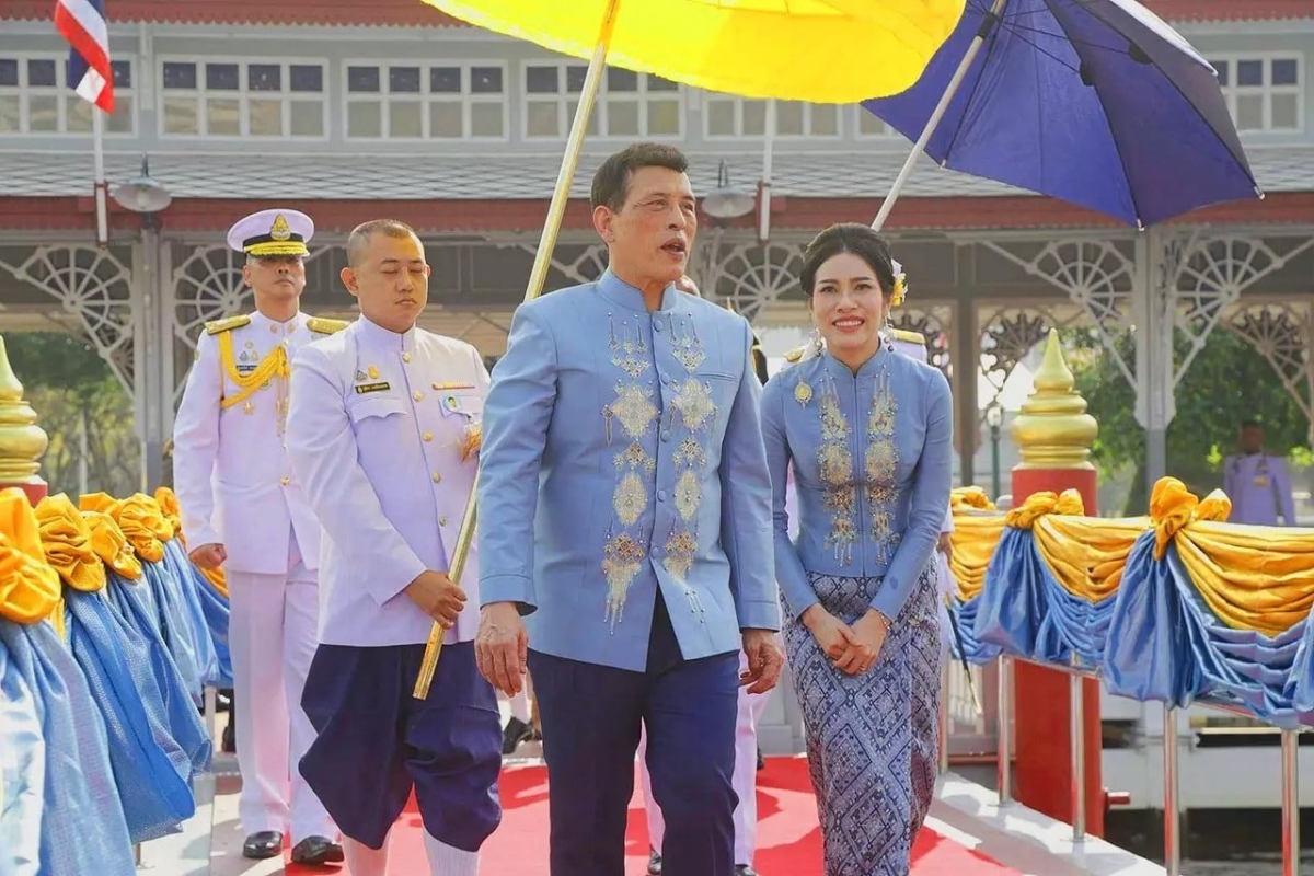 詩妮娜的36歲生日,泰王(Maha Vajiralongkorn)為慶祝詩妮娜生日費盡心思