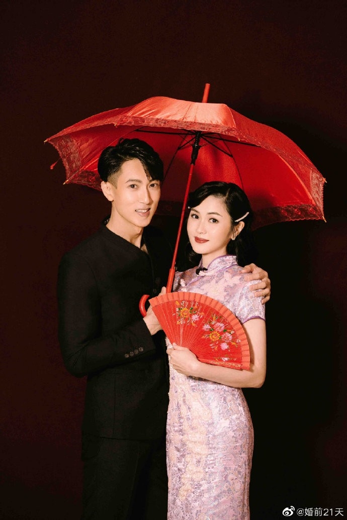 吳尊與老婆林麗吟相戀25週年紀念/對妻子一見鍾情/網民翻舊帳隱婚扮單身