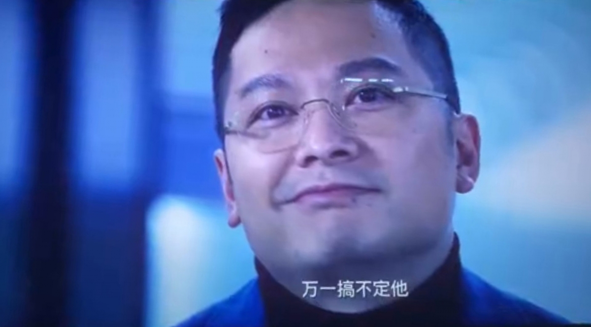 連電視劇中飾演首富李小超(邀請項少龍穿越時空)的鄧一君以及飾烏博士(時空旅行負責人)的廖啟智等都有出現在預告片中,簡直是萬眾期待