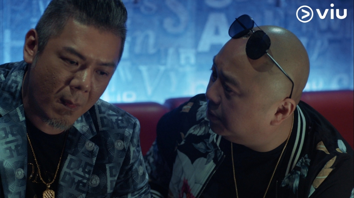 《戰毒》是由樂道互娛、寰宇、昇格影業聯合製作的港中合拍警察片,有TVB小生黃宗澤、吳卓羲和關智斌擔演,配角更有Bob、羅嘉良和麥包等演員,讓觀眾感覺像在看TVB劇,ViuTV播出這劇集被稱很有「違和感」!