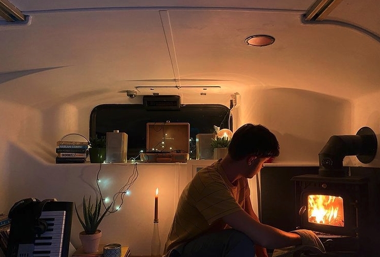 英國-情侶-住巴士-doubledecker17