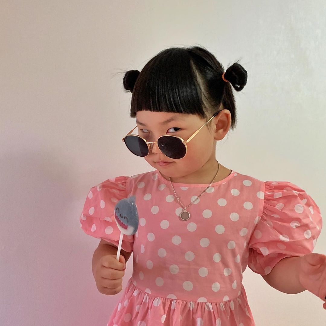 韓國6歲「大嬸系小妹妹」爆紅!超浮誇表情+可愛雙下巴散發超強喜感,吸近14萬粉絲