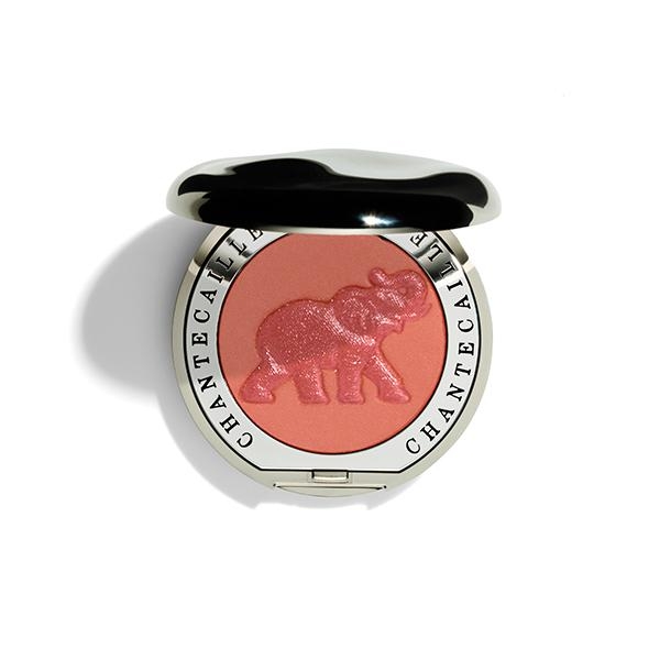 盤點4款夢幻「浮雕胭脂」,innisfree山茶花、Ladurée玫瑰腮紅美得令人窒息!