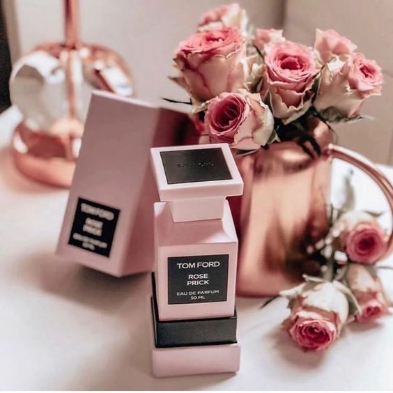 【香水推介2021】Tom Ford上年推出的Rose Prick香氛以粉嫩包裝,超受大家喜愛!以保加利亞玫瑰為主調配出獨有的鮮花香氣