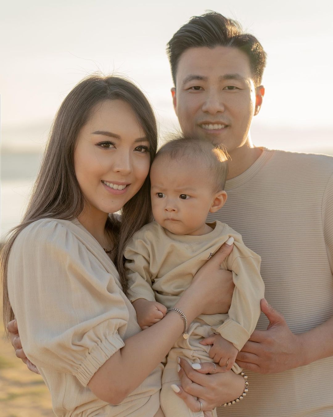 陳瀅靚女家姐曝光,神似混血兒撞樣JW!任職會計師,保養得宜竟已為人母?
