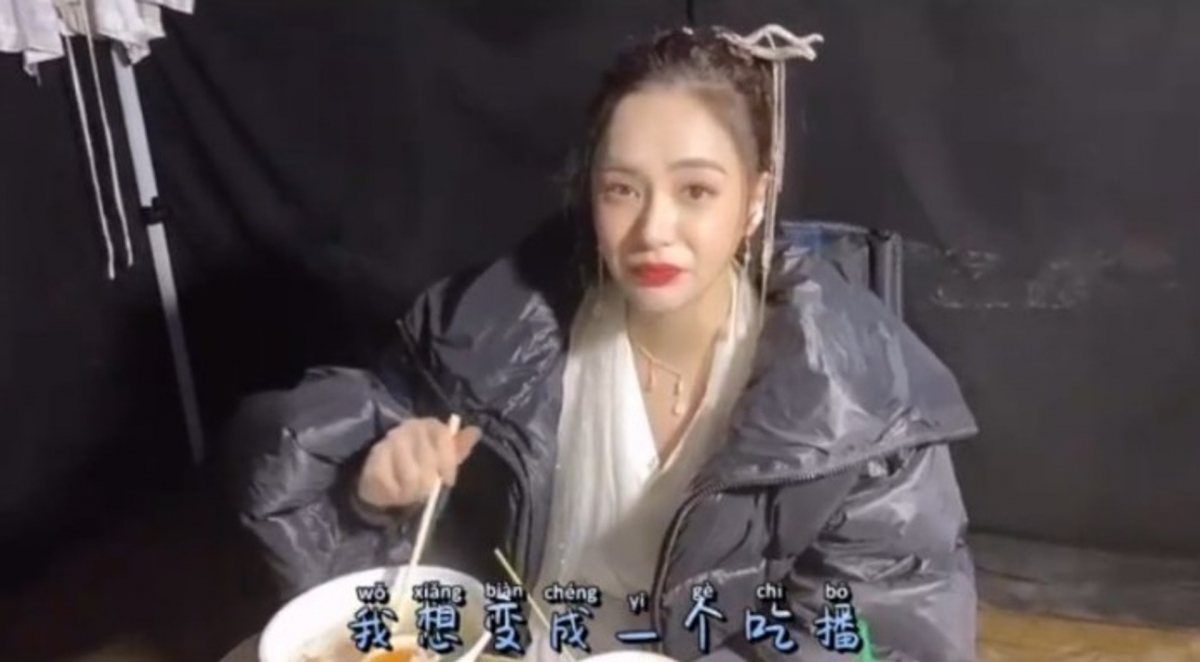 阿嬌更笑說:「吃完這餐,明天我就有力量減肥啦!」同時表示自己恨做「吃播」,希望可以吃到很多美食