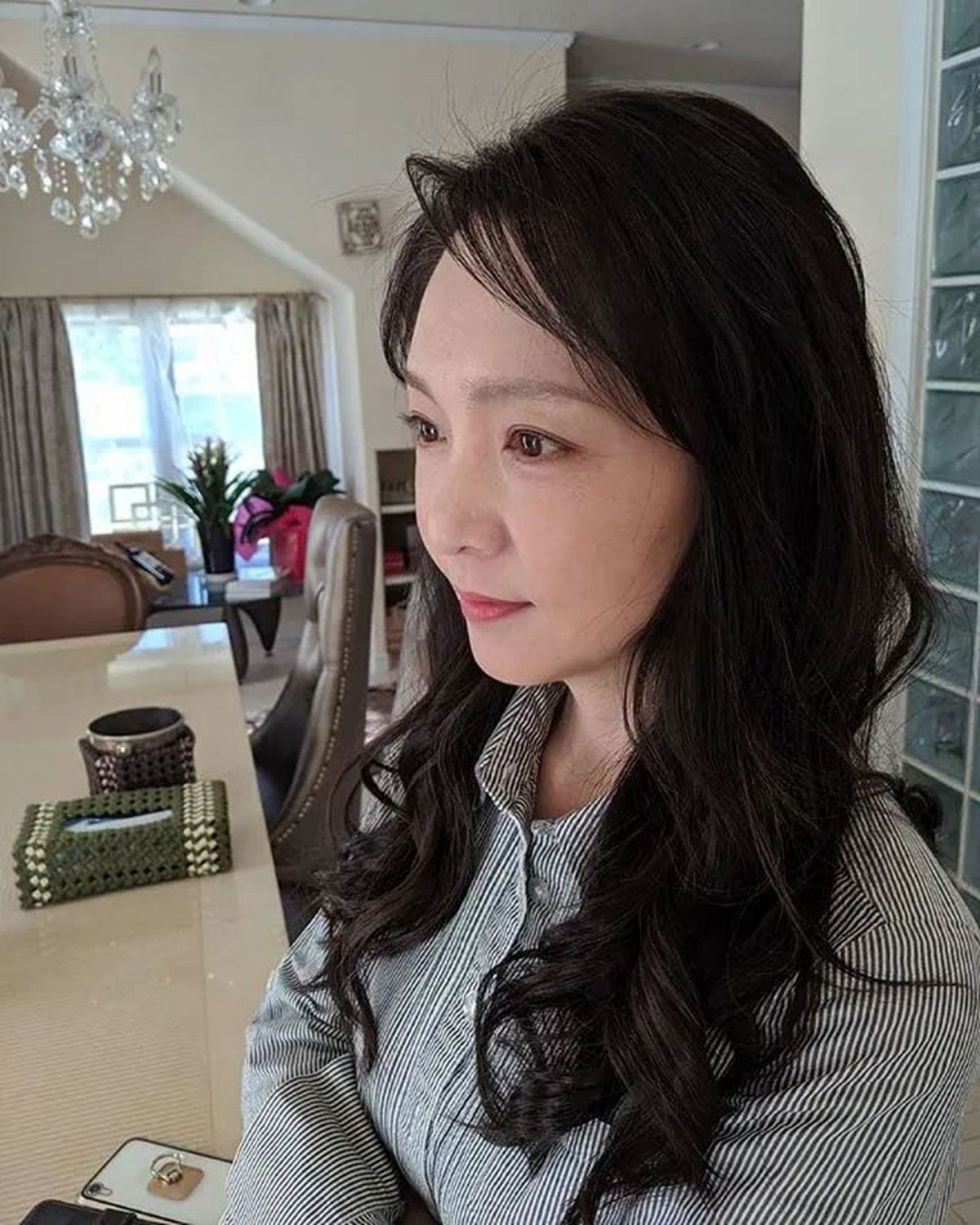 日本50歲美魔女白手興家創3億企業,被丈夫斥應在家相夫教子,霸氣「休夫」享億萬豪宅
