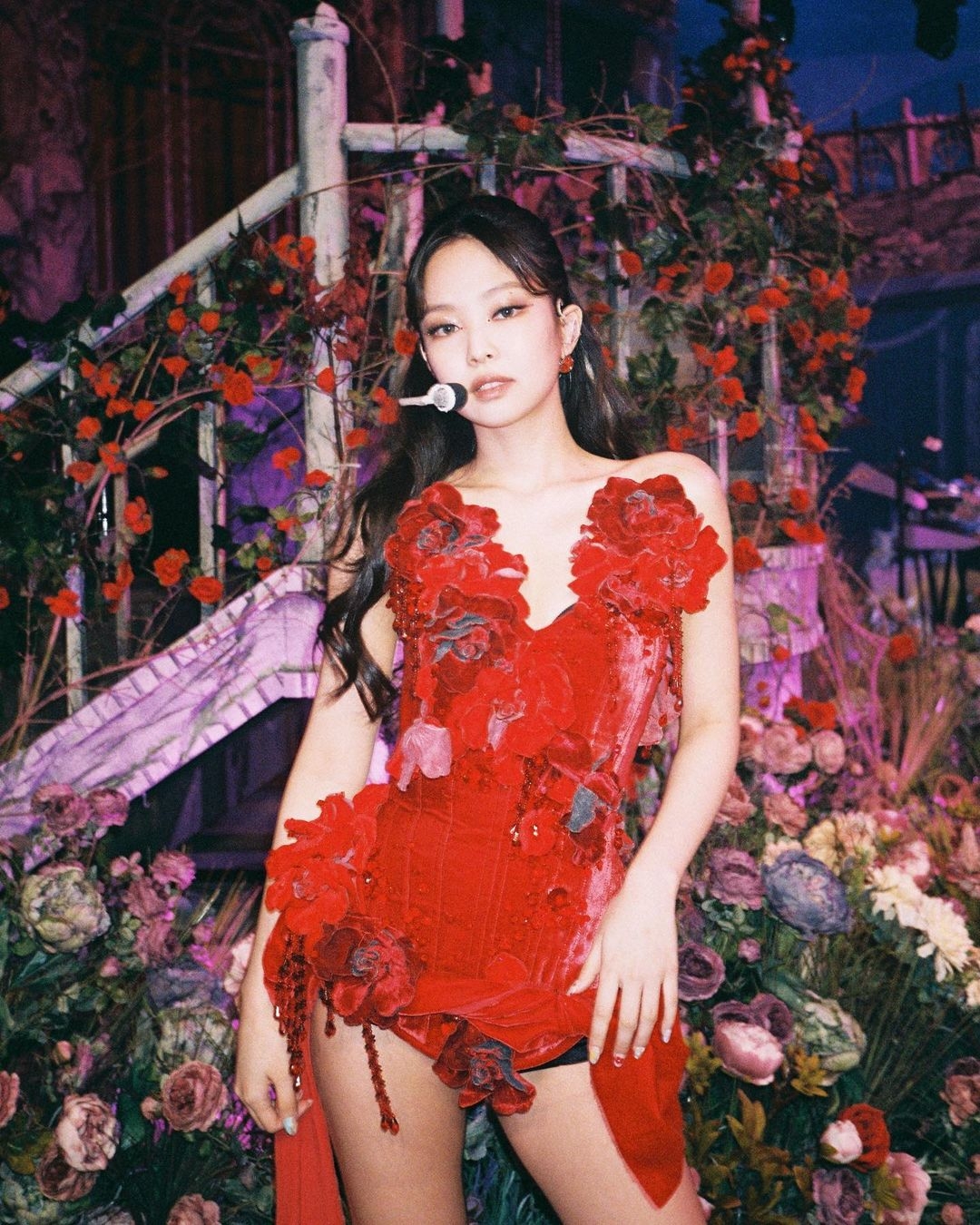 【GD Jennie戀情】和G-Dragon秘戀一年/內地網民反應兩極要求Jennie退團