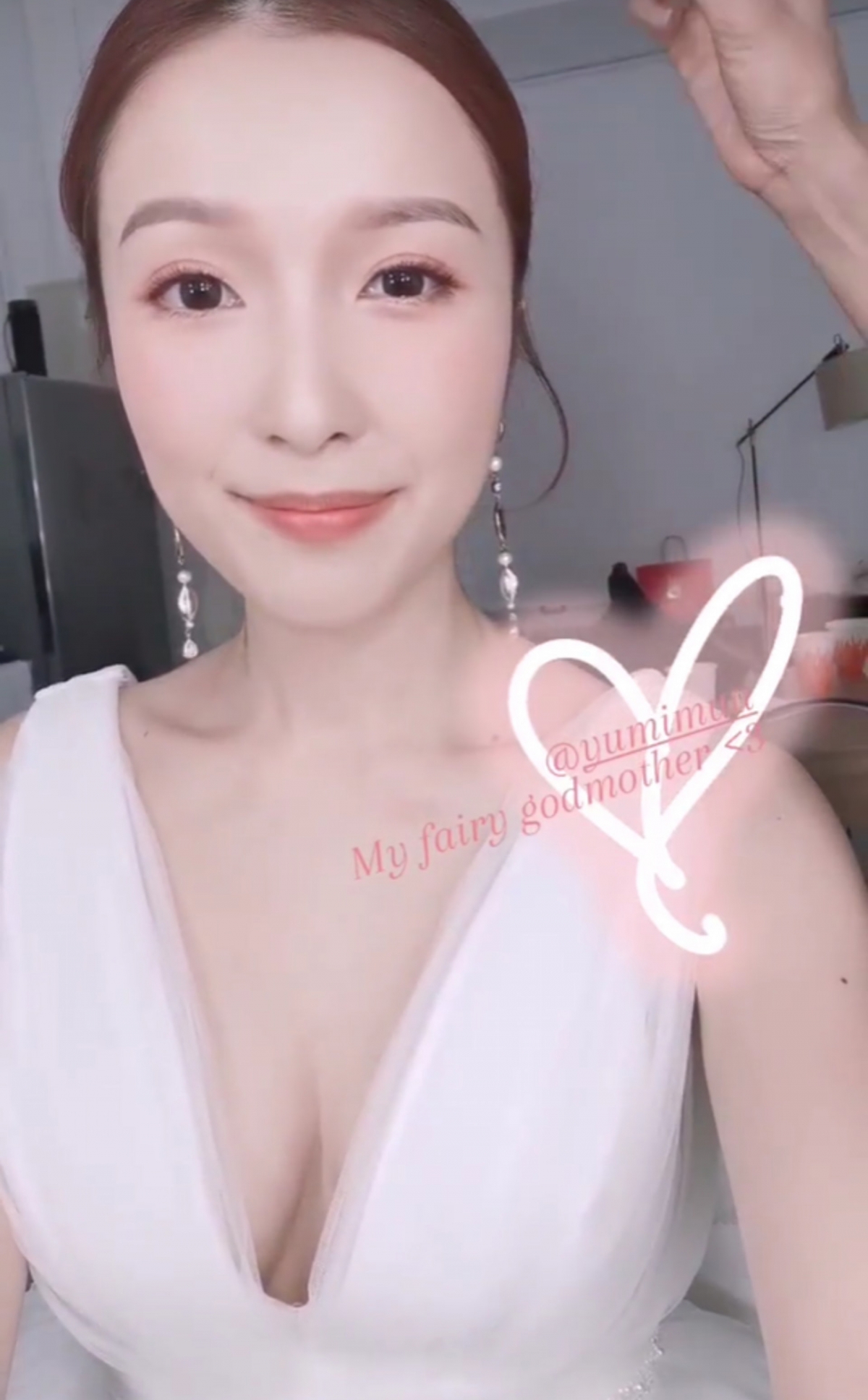 李澤楷女友郭嘉文影婚紗相/林凱恩爆千億女友She said yes