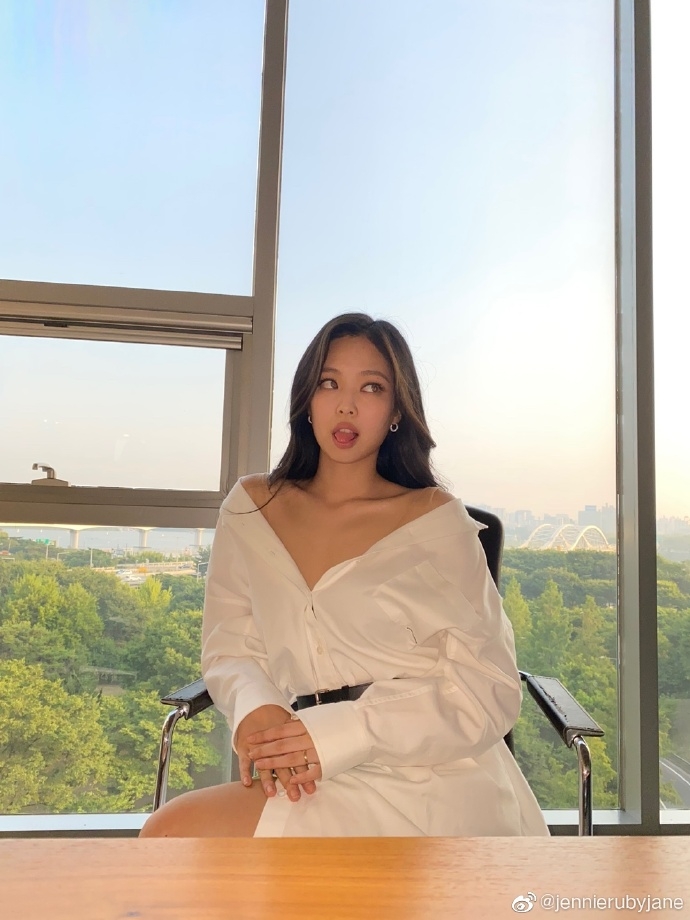 blackpink-blinks-粉絲內訌-lisa-jennie-5