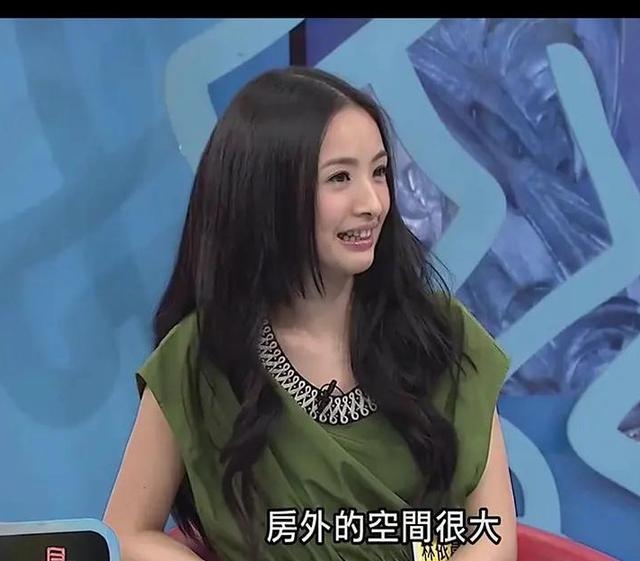 林依晨上《康熙來了》時,就曾爆出自己不敢在老公面前放屁
