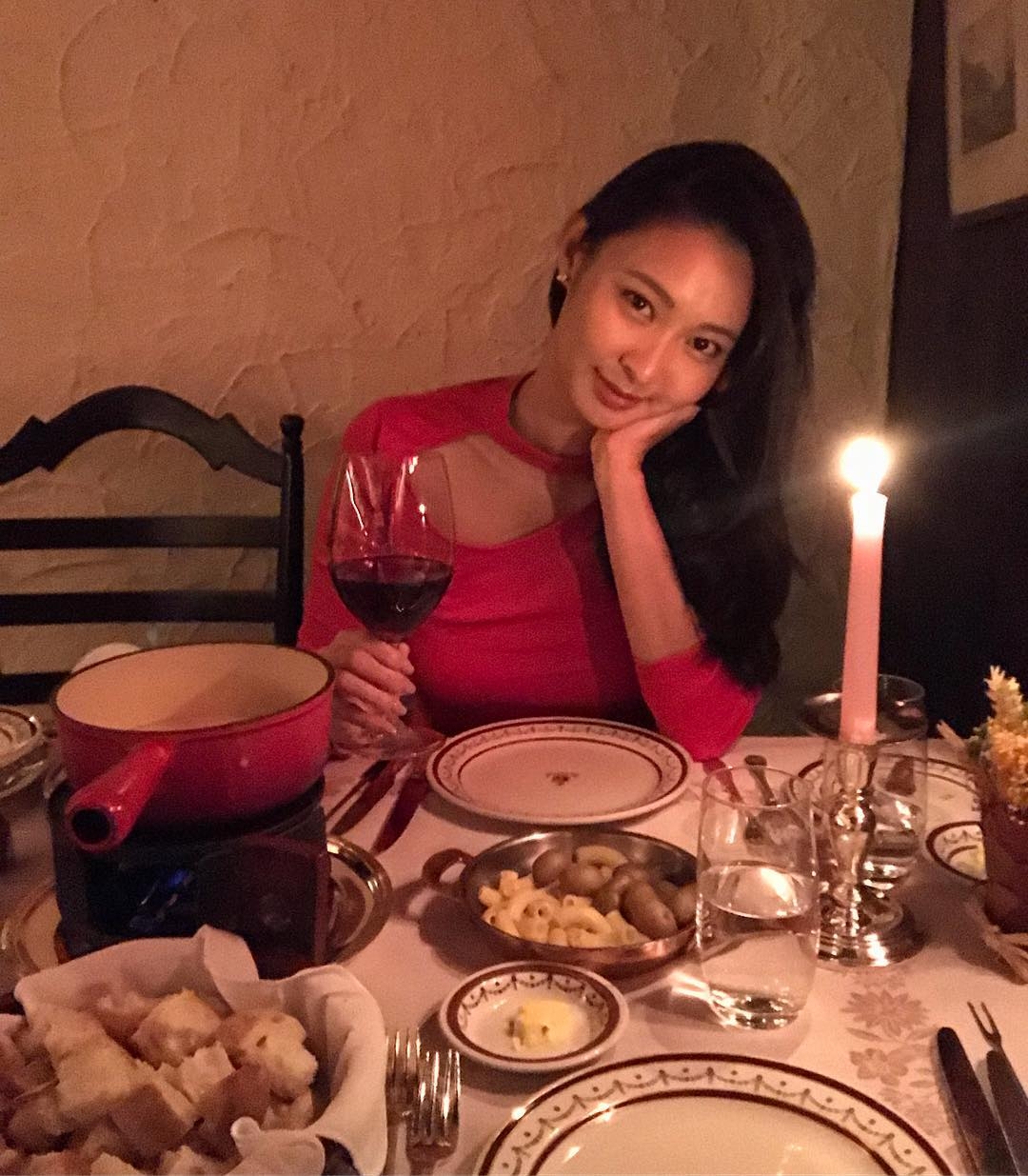 「最hea港姐」張舒雅唔入娛樂圈，淡出12年近況曝光！火辣身型依舊+繼承億萬家族生意