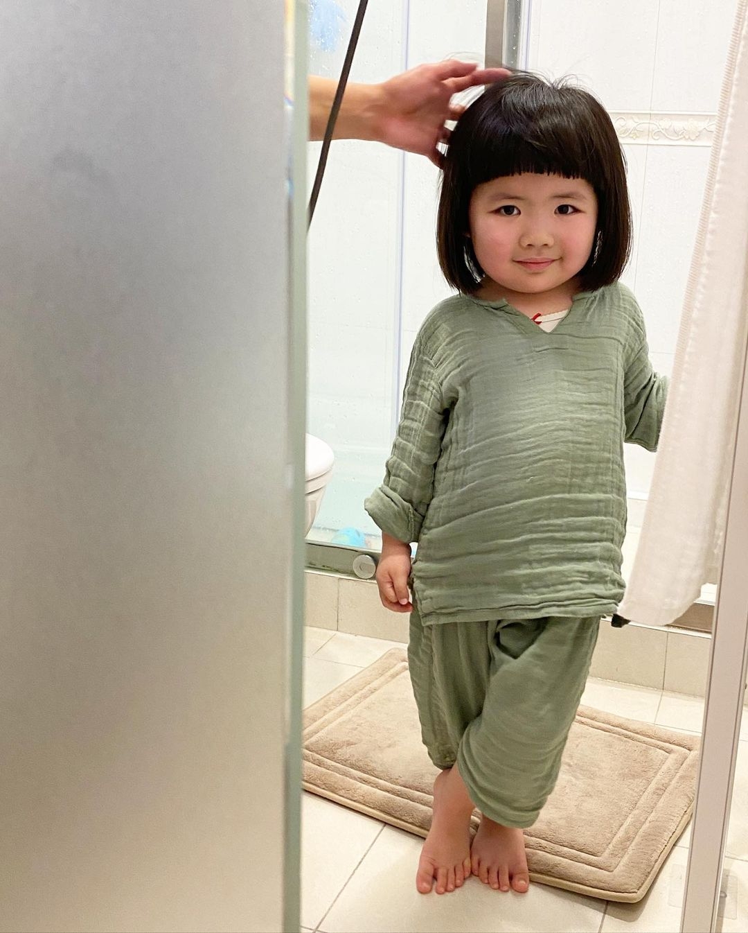 BB星二代,幾乎由一出世就已經開 instagram 建立形象,人仔細細已經收獲不少忠實粉絲!其中一位最紅的BB星二代KOL,相信一定非李璨琛囡囡李元元(Lucy)莫屬!