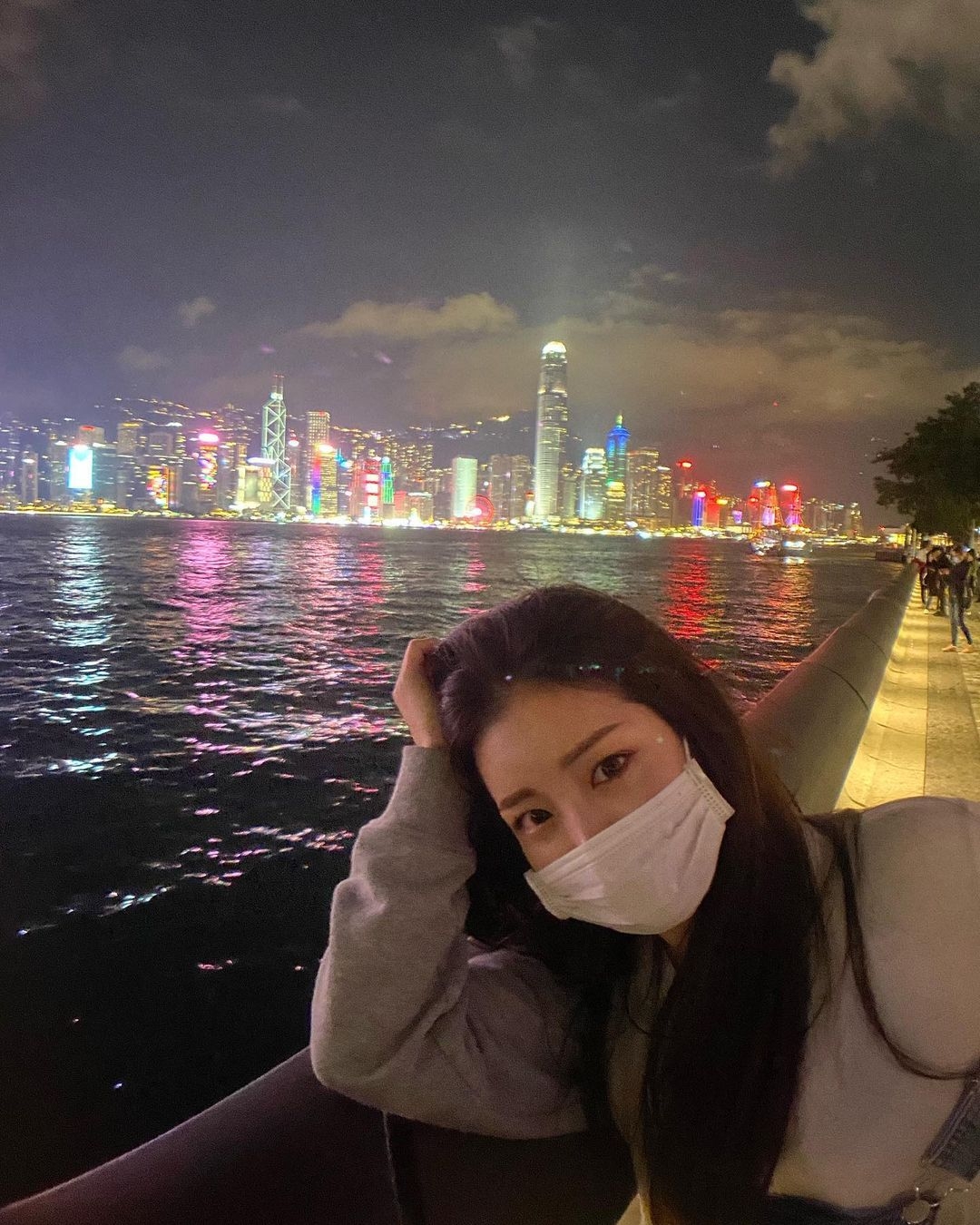 更令人驚喜的是,原來侑廷與香港甚有淵源!曾經在香港留學的侑廷,instagram更曾經post過在香港拍攝的照片,更稱香港為故鄉~