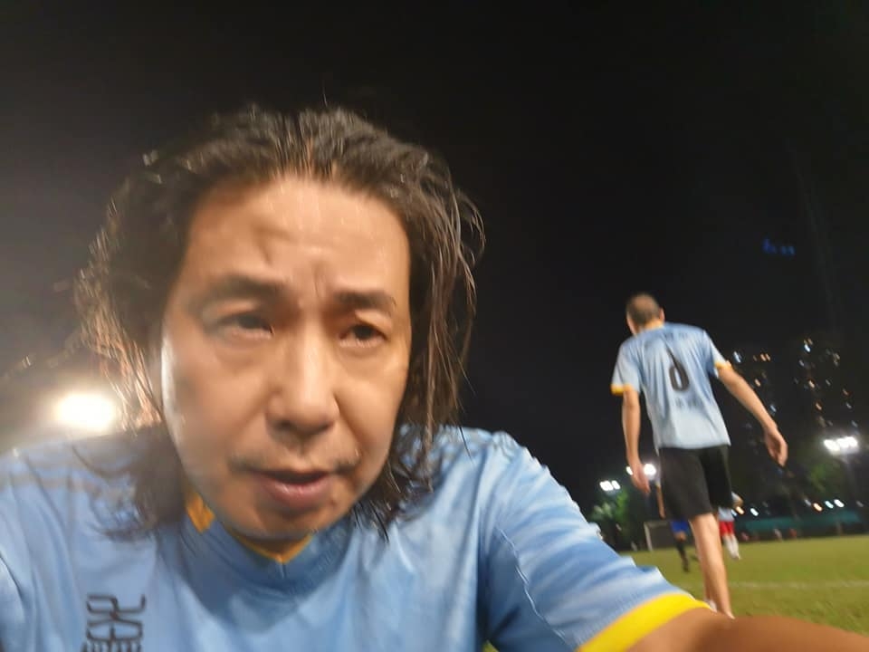 【林敏聰P圖】時下的女藝人都一定會P過圖才把靚相蒲出來分享，不過原來不只女藝人會這樣做