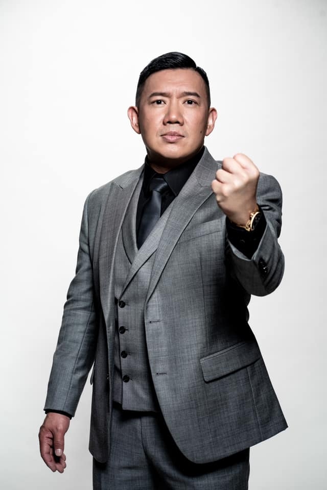 【林作鐘培生拳賽】杜汶澤嘲「比3萬睇小丑打交」掀罵戰,遭反擊《喱騷》等執,怒斥人生最叻做二世祖