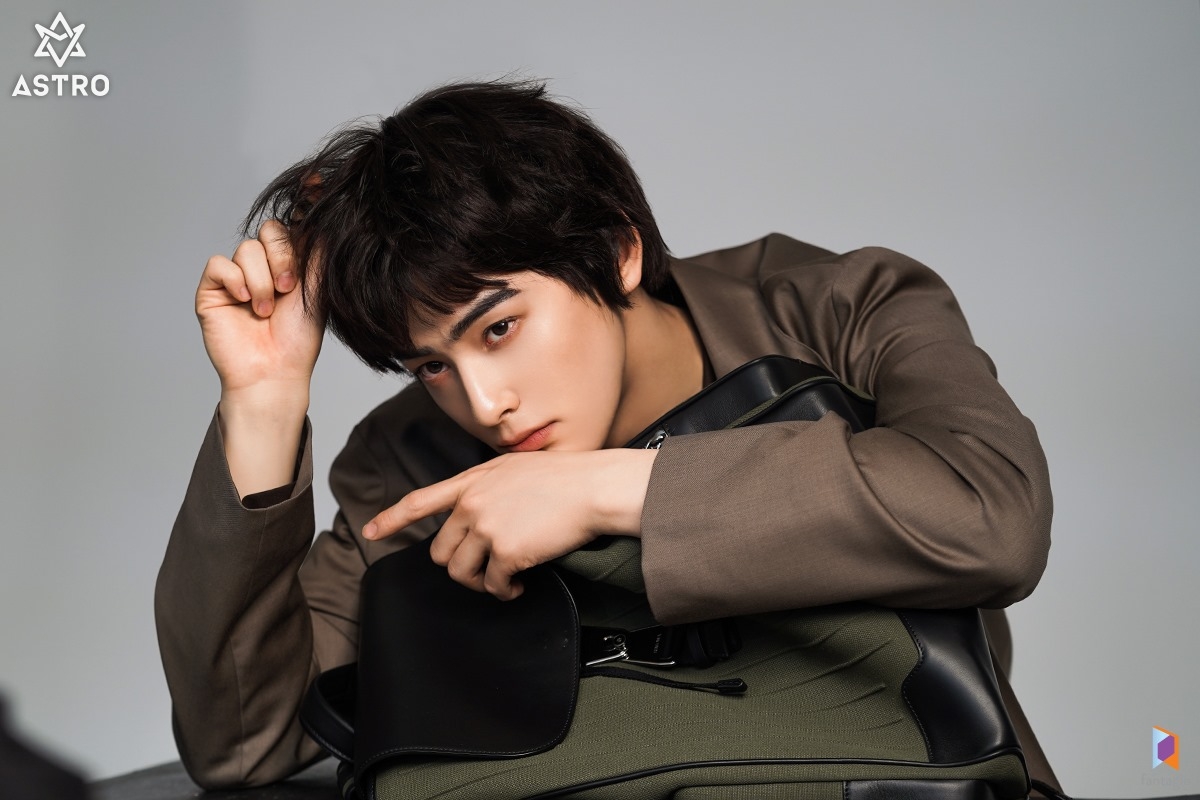 車銀優變粗眉瀏海「蠟筆小新」新造型反應兩極