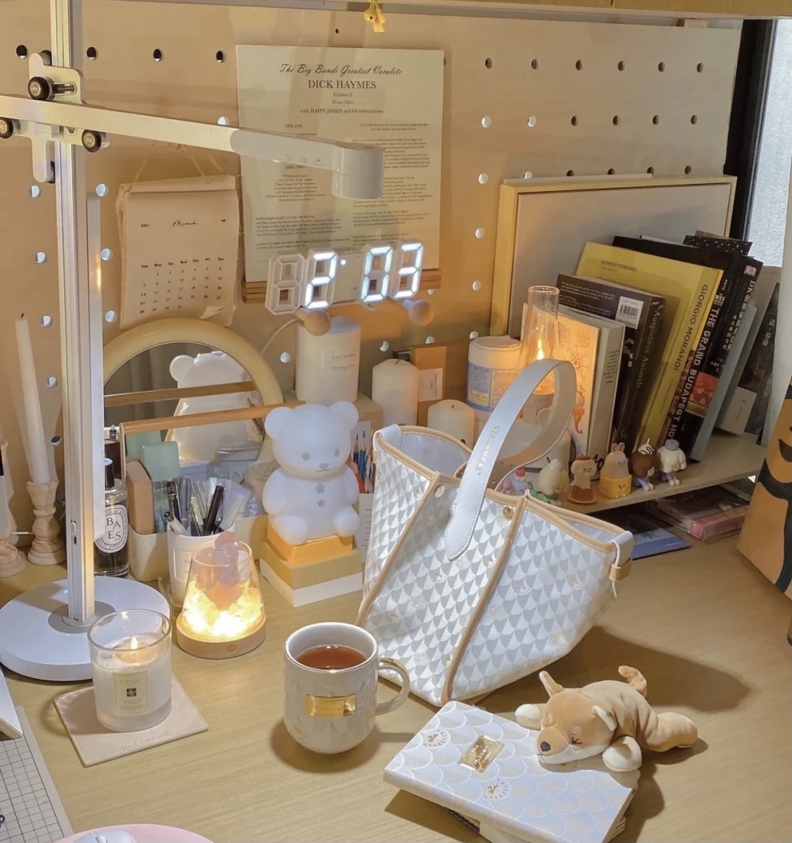 -大陸Starbucks-仿名牌-手袋-週邊-白金魚鱗-LV-星巴克-88