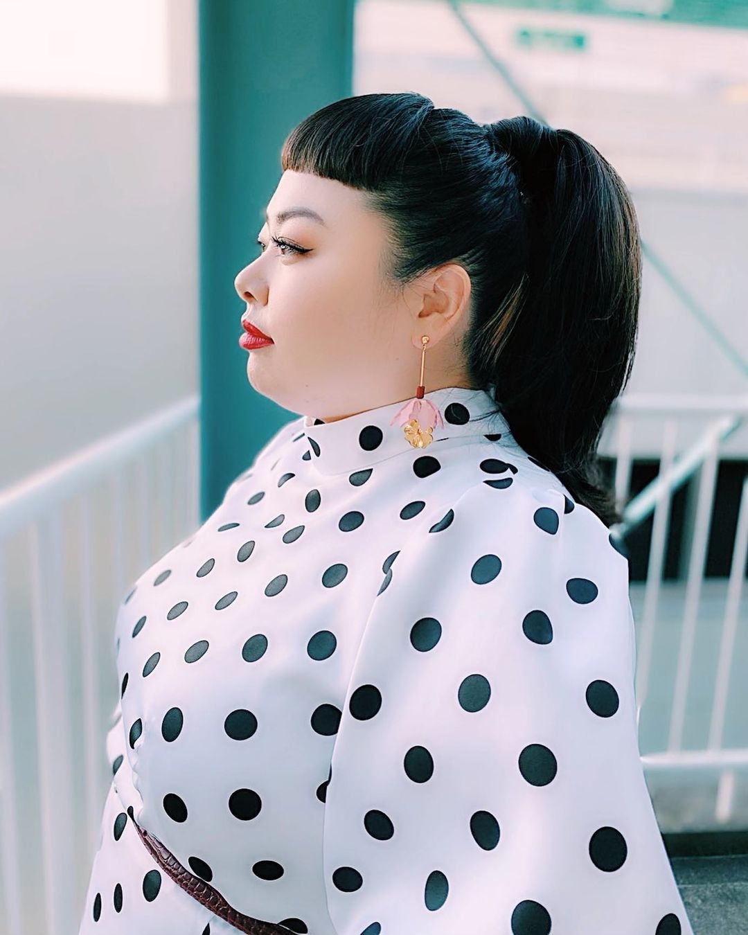 渡邊直美移居美國發展,從被欺凌辱罵的少女到國寶級搞笑藝人:接受自卑,愛上現在的模樣