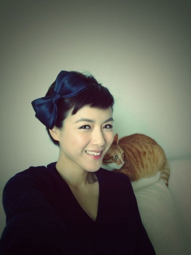多年後的陳茵媺三年抱三,已有了兩子一女的她,後來有媒體在訪問時問及兒子長大後會否把貓兒接回家