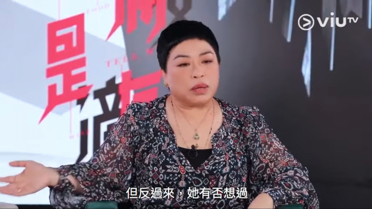 廖碧兒落淚坦承娛樂圈中無朋友,盧覓雪提醒:工作上結交的是同事,不是朋友