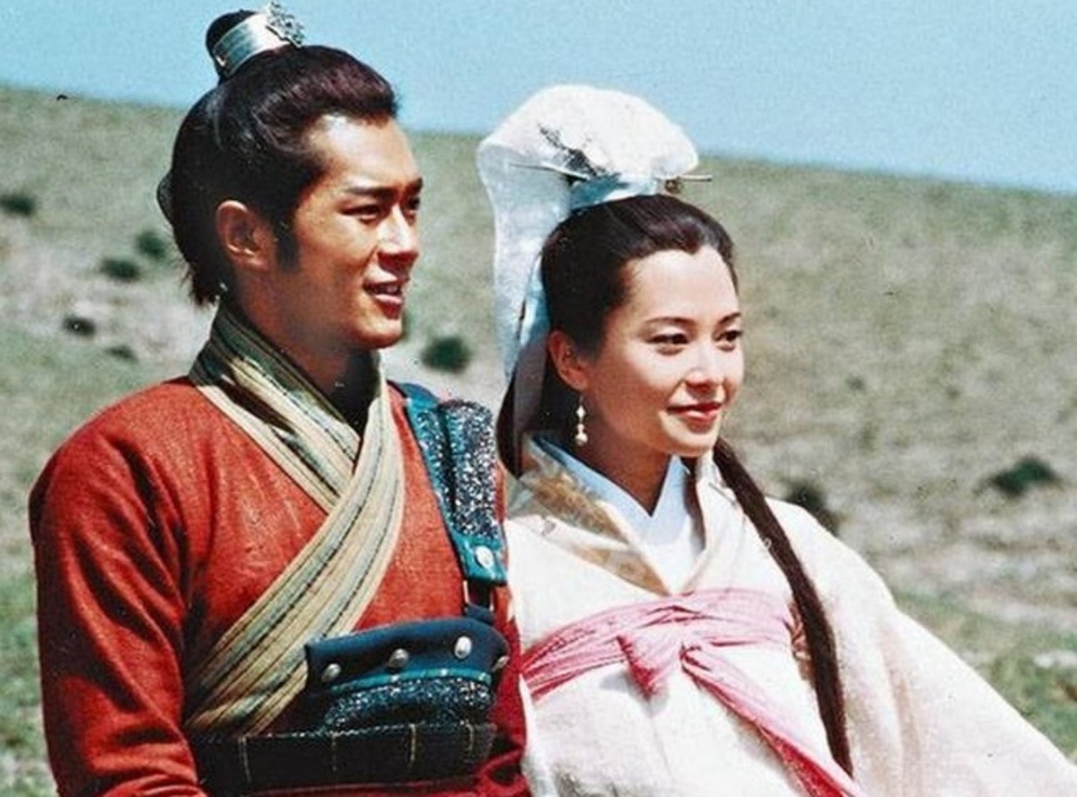 《尋秦記》電視劇是於2001年播出,故事主要講述21世紀的特種兵項少龍穿越到戰國時期