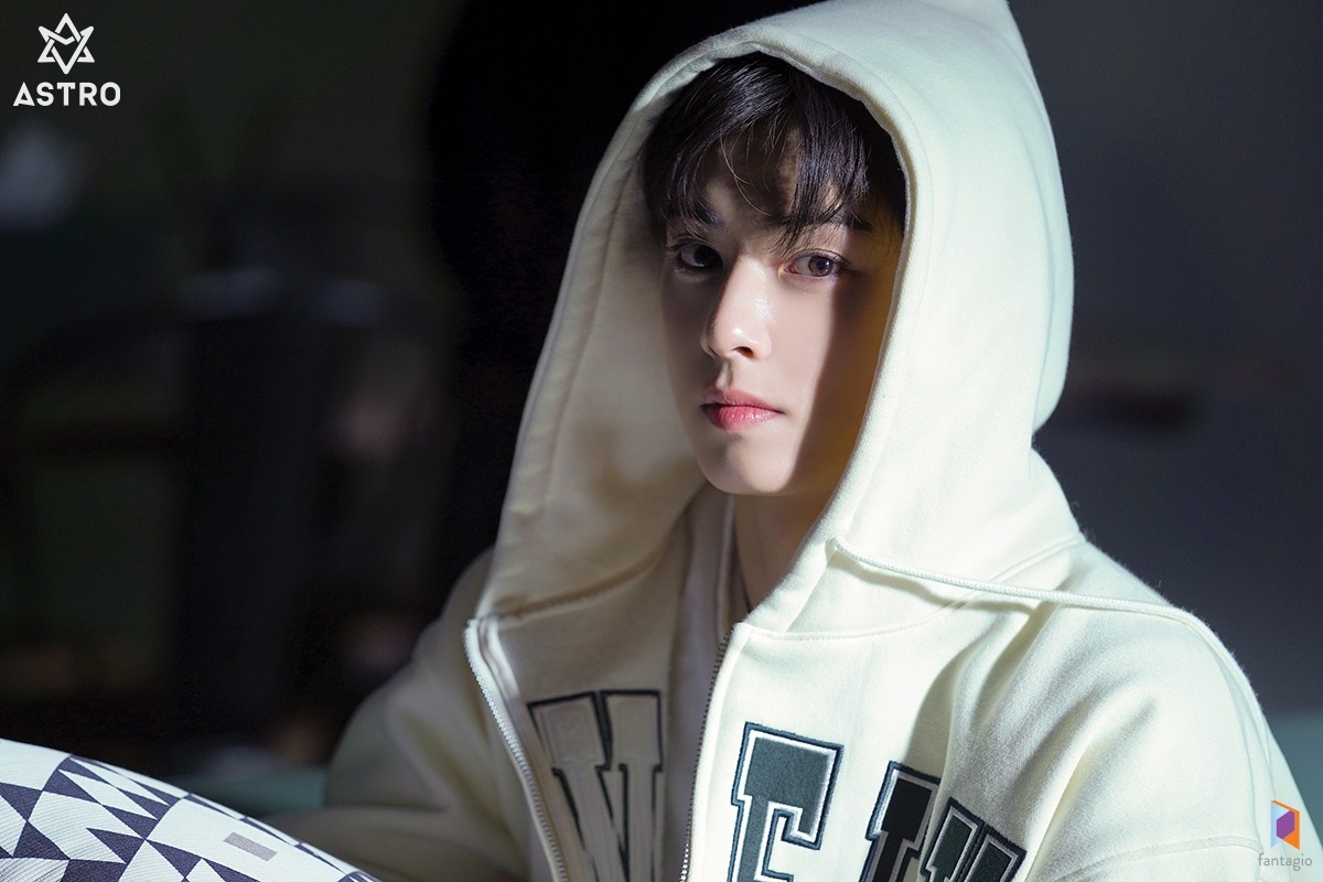 車銀優變粗眉瀏海「蠟筆小新」新造型反應兩極