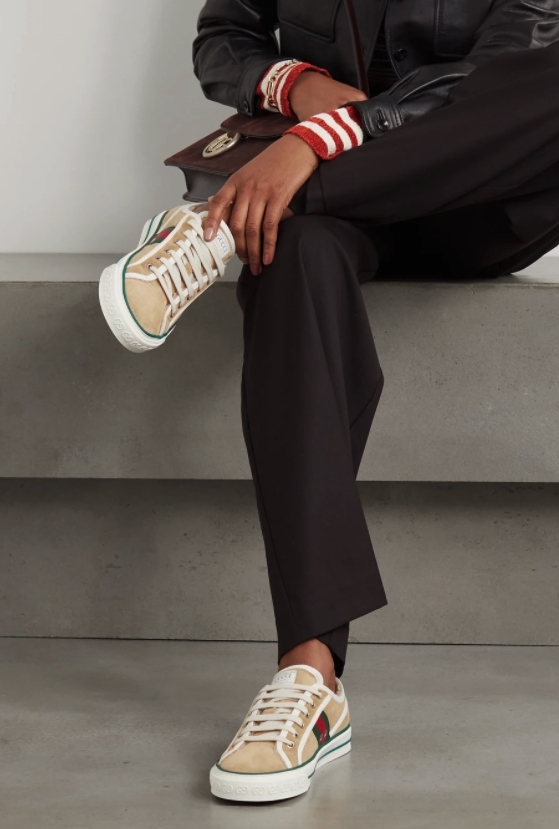 【名牌布鞋】GUCCI Tennis 1977 logo-embroidered shearling-lined suede and canvas sneakers HK$6,500