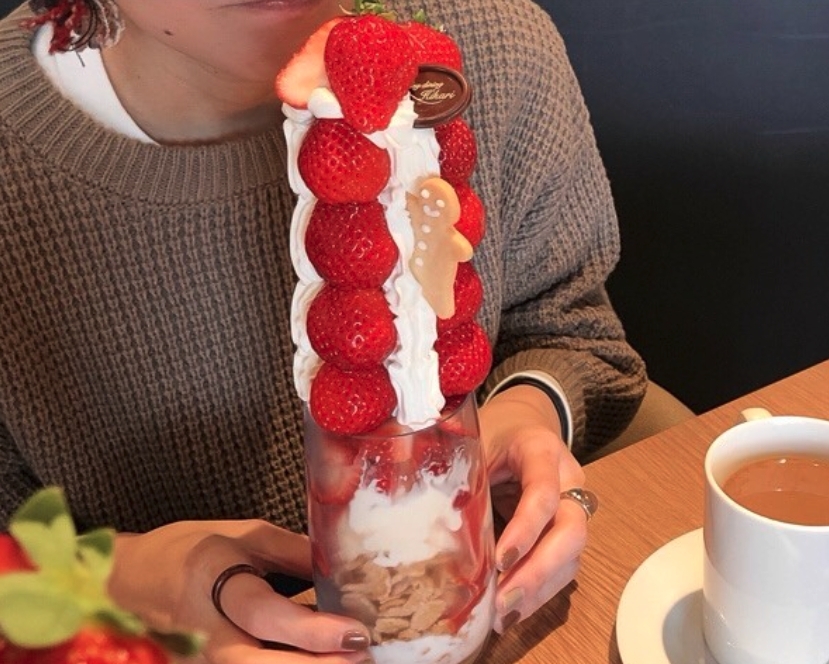 -日本-日本甜品-日本cafe-草莓聖代-水果聖代-2