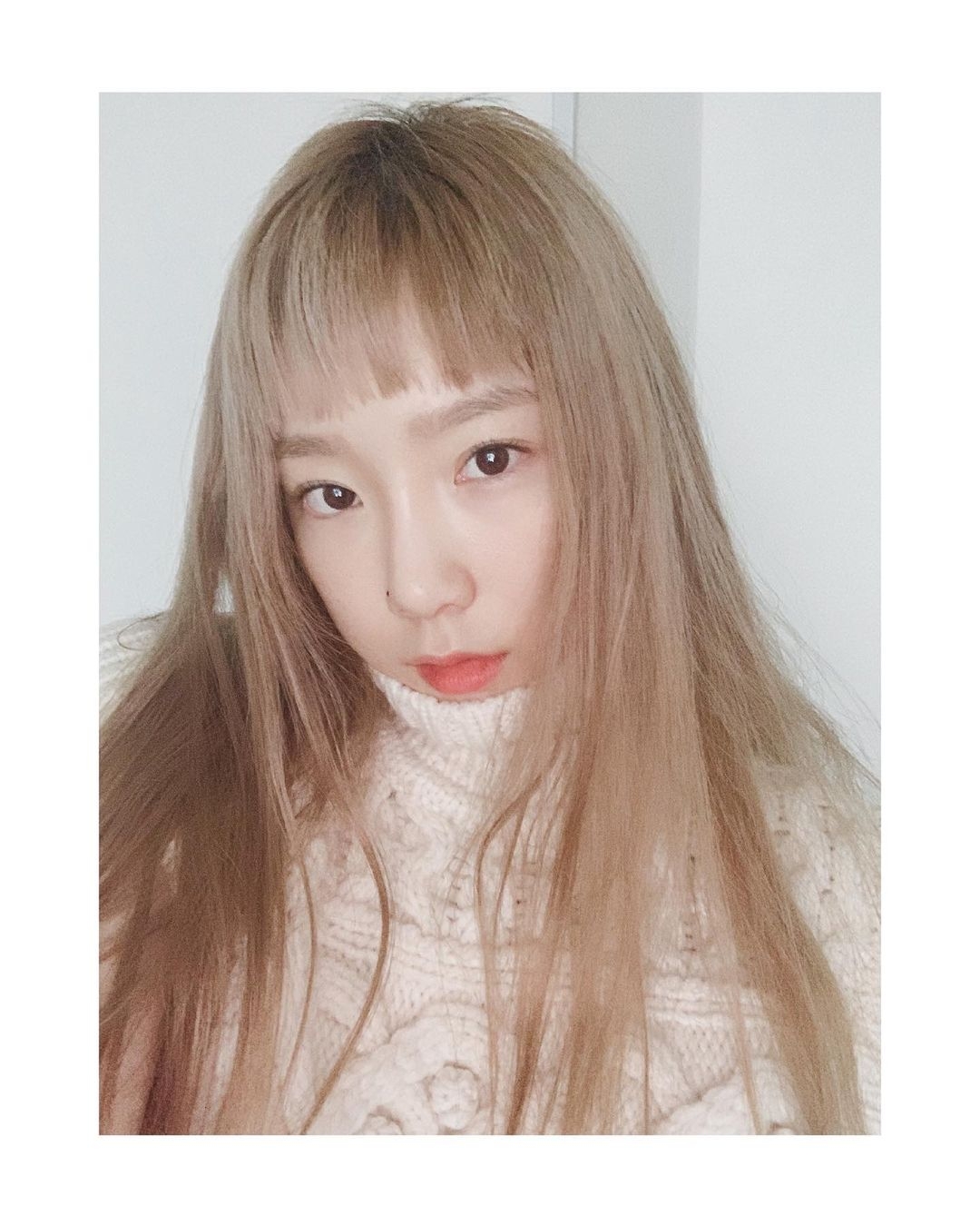 一文認清浮粉、卡粉成因!3要點解決暗瘡、毛孔現形,換回貼服完美無暇的底妝!