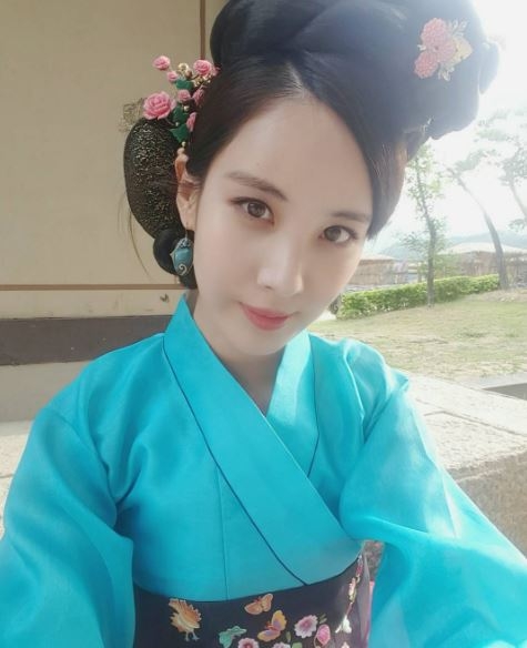 少女時代徐玄也曾經參演古裝韓劇「月之戀人-步步驚心:麗」不過樣子還留有一點洋氣,和韓國傳統的美人有出入。
