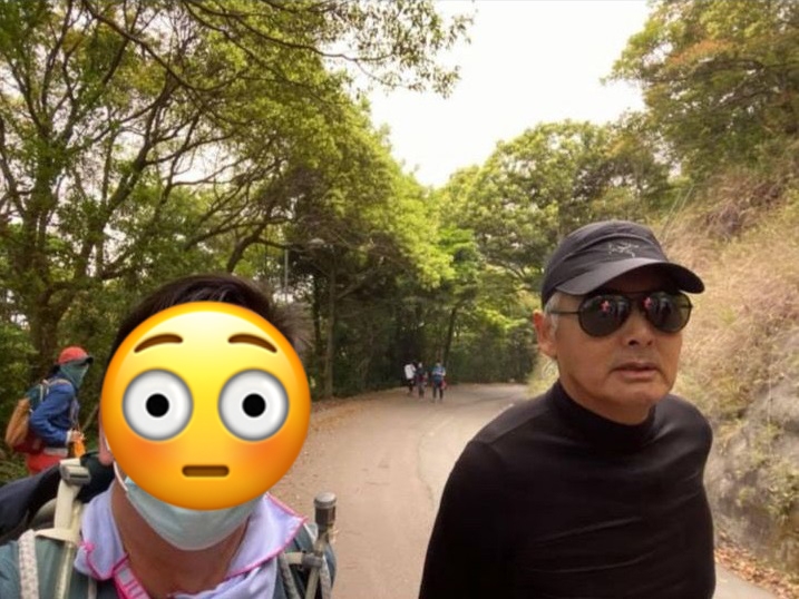 -周潤發-發哥-黑面-合照-