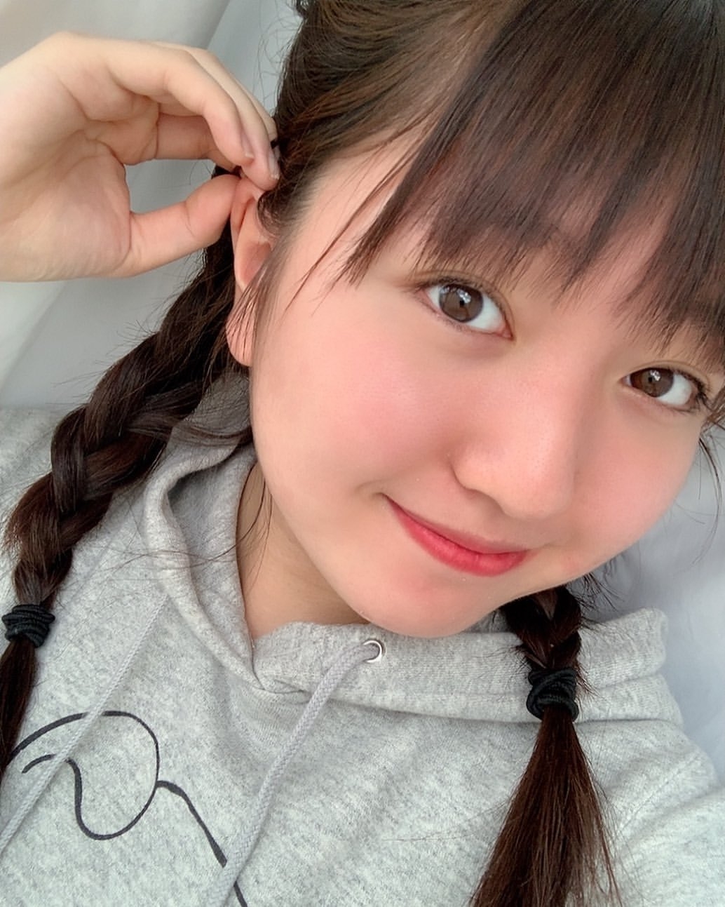 日本最美童星大變臉，昔日洋娃娃外表，今日16歲豐腴外貌，變化之大網民驚呼：認唔出