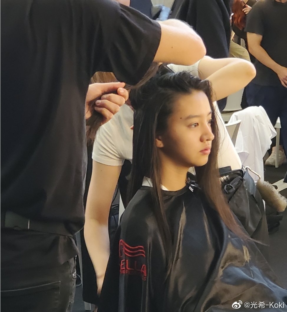 18歲的木村光希(Kōki)完美遺傳男神爸爸木村拓哉與媽媽工藤靜香的優良基因,不但被日本網友譽為「最強星二代」