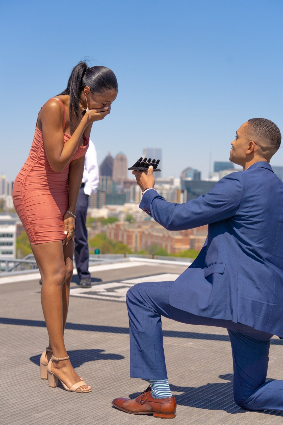 豪氣男友求婚送5款絕美鑽戒任揀