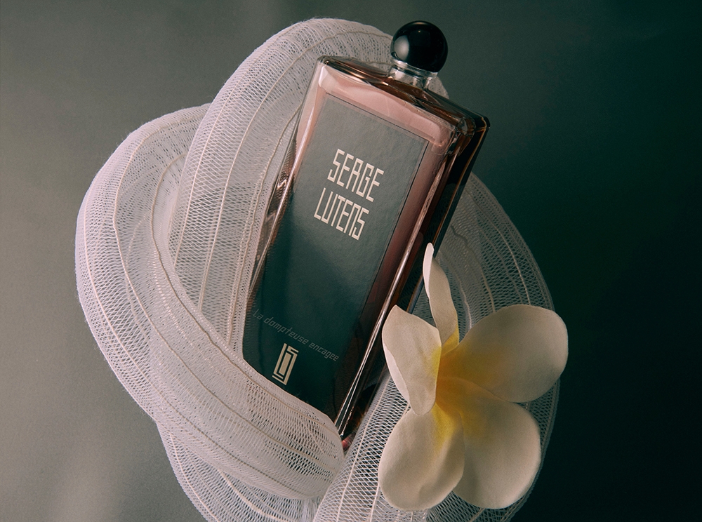 Serge Lutens LA DOMPTEUSE ENCAGÉE 香水