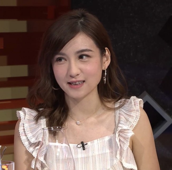 陳嘉倩整容, 陳嘉倩舊相,陳嘉倩中學,