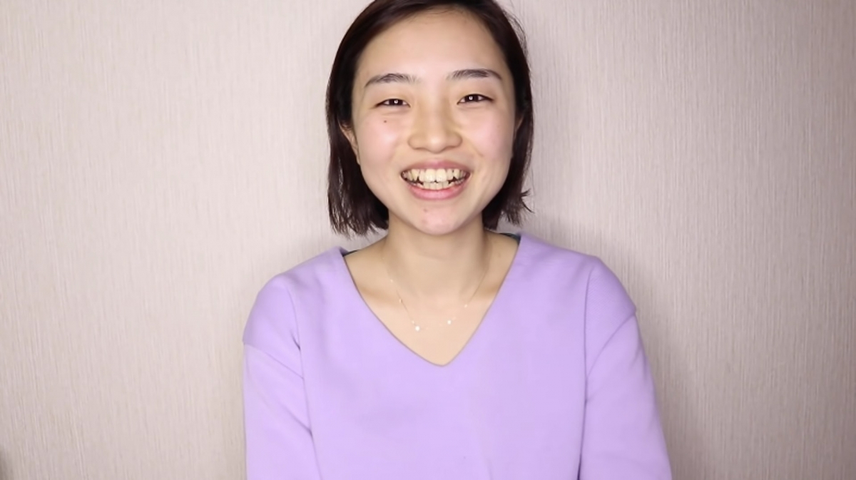鈴木未夢的素顏照髮型都是亂糟糟的,要打造女神的仙氣,就要用心整理頭髮。